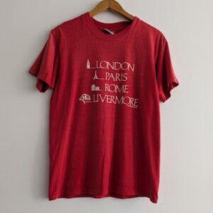 Oneita Vintage Red Livermore Souvenir T-Shirt Size Large